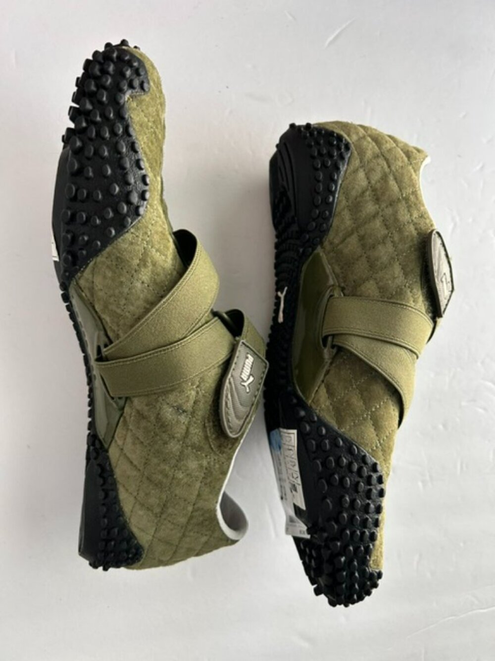 NWT Puma Women's Mostro Quilt Sneakers, Size 8 - Picture 2 of 5